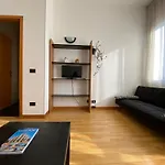 Wonderful Apartment In Porta Romana