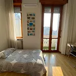Wonderful Apartment In Porta Romana